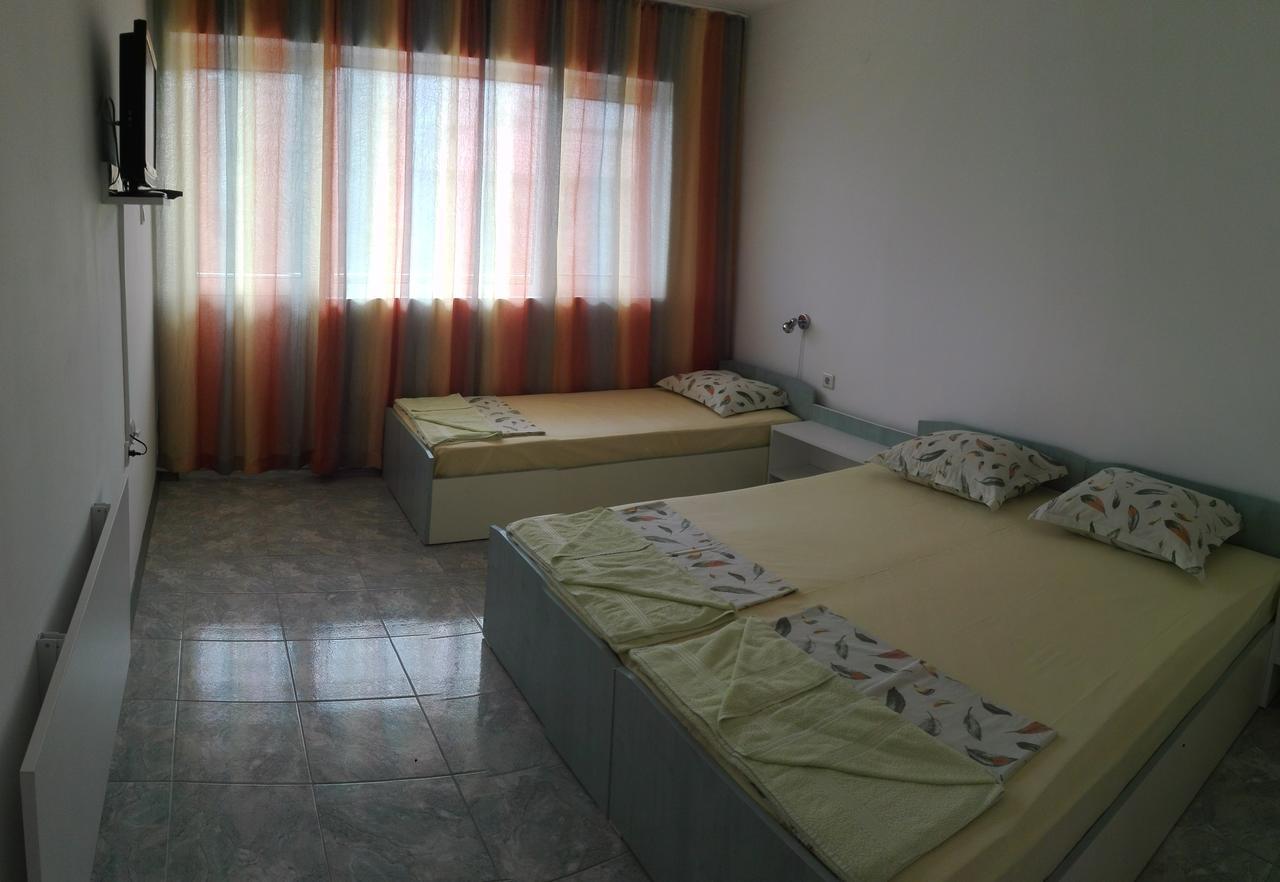 Eleonor Guest House بايالا المظهر الخارجي الصورة